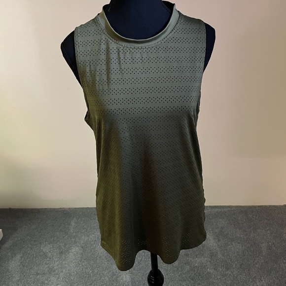 ZYIA Olive Chill Tank - Picture 3 of 7